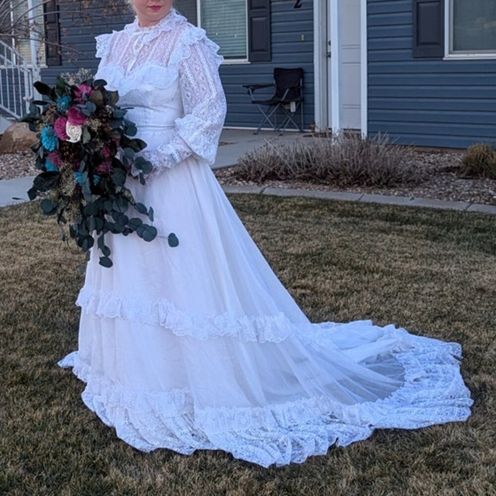 Vintage 70s Victorian Wedding Dress Bridgerton Lace High Neck Illusion Neckline - Picture 5 of 14